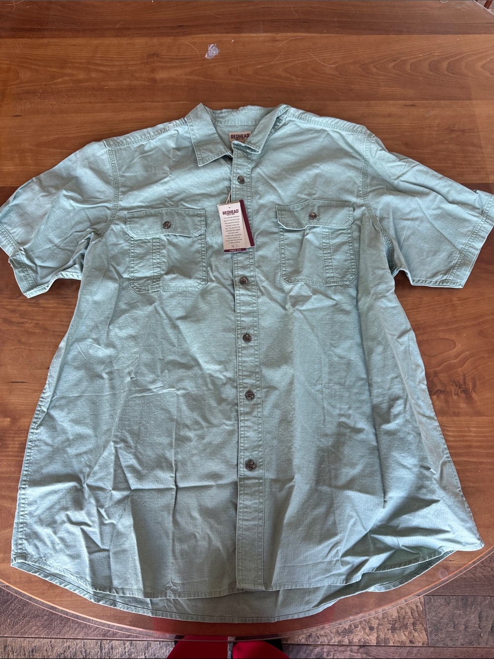 RedHead Light Green Short Sleeve Button-Down Shirt